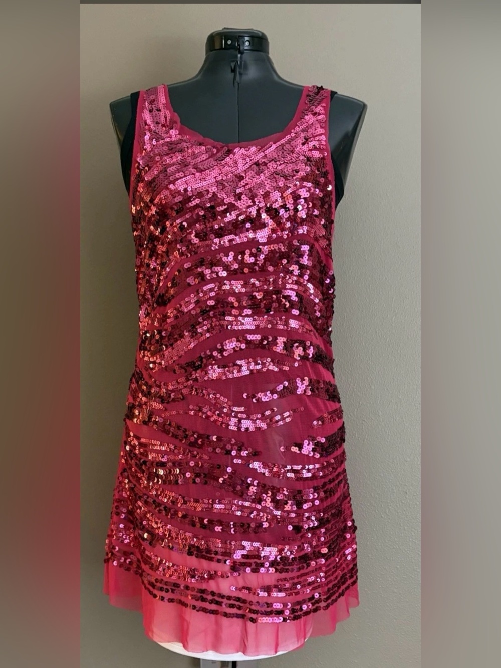 Wildcat Women’s Semi-Sheer Tank Top HotPink Size 1X Sequins Razorback Glam.